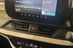 2024 Suzuki Swift Hybrid Plus