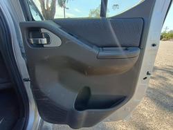 2010 Nissan Navara ST-X D40 MY10 4X4 Dual Range Brilliant Silver