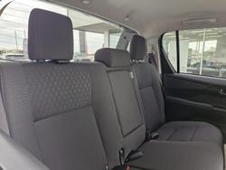 2026 Toyota Hilux SR5 48V