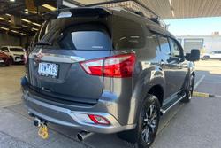 2020 Isuzu MU-X LS-T