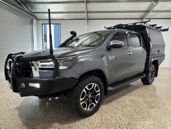 2023 Toyota Hilux SR5