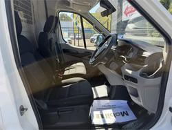 2022 LDV V80 LWB MID ROOF