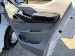 2022 LDV V80 LWB MID ROOF