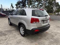 2011 KIA SORENTO Si (4x2)