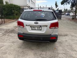 2011 KIA SORENTO Si (4x2)