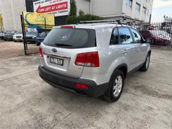 2011 KIA SORENTO Si (4x2)