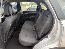 2011 KIA SORENTO Si (4x2)