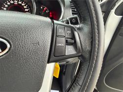 2011 KIA SORENTO Si (4x2)