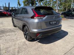 2021 MITSUBISHI ECLIPSE CROSS ES (2WD)