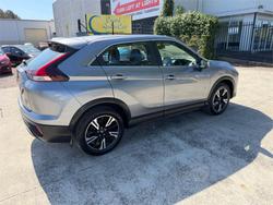 2021 MITSUBISHI ECLIPSE CROSS ES (2WD)