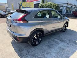 2021 MITSUBISHI ECLIPSE CROSS ES (2WD)