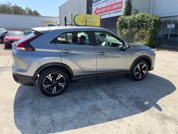 2021 MITSUBISHI ECLIPSE CROSS ES (2WD)