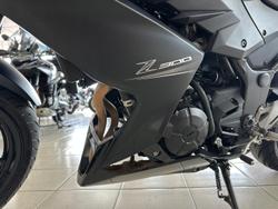 2015 Kawasaki Z300 ABS Z Black