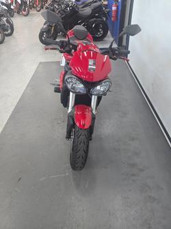 2018 Triumph STREET TRIPLE S Red