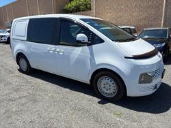 2023 Hyundai Staria Load (No Badge)