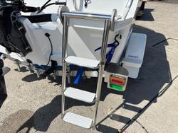 2026 QUINTREX 430 Fishabout Pro