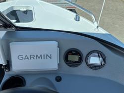 2026 QUINTREX 430 Fishabout Pro