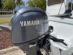 2026 QUINTREX 430 Fishabout Pro