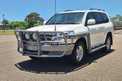 2017 Toyota Landcruiser GXL VDJ200R 4X4 Dual Range Glacier White