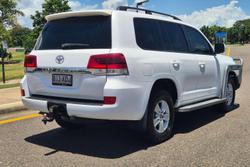 2017 Toyota Landcruiser GXL VDJ200R 4X4 Dual Range Glacier White