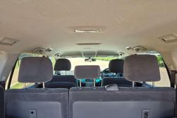 2017 Toyota Landcruiser GXL VDJ200R 4X4 Dual Range Glacier White