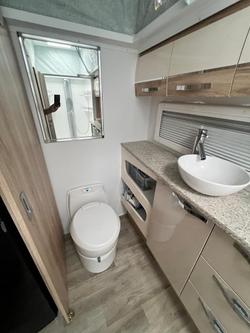 2024 Avan Aspire 555