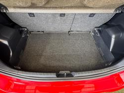 2013 Toyota Yaris YR