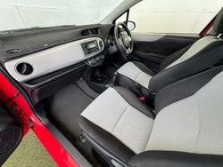 2013 Toyota Yaris YR