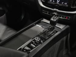 2020 Volvo XC60 T5 Momentum MY20 AWD White