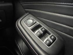 2022 MG HS Essence X