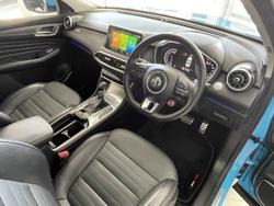 2022 MG HS Essence X