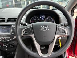 2017 Hyundai Accent Active