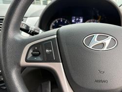 2017 Hyundai Accent Active