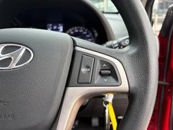 2017 Hyundai Accent Active