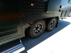 2025 Supreme 1960_C_K1e4b_T Eclipse Sunray 19'6 2 Bunk