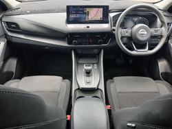 2024 Nissan QASHQAI ST+