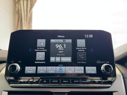 2025 Mitsubishi Triton GLS