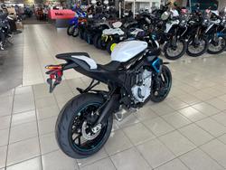 2025 CFMOTO 675NK NK White