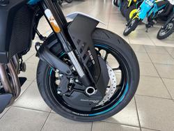 2025 CFMOTO 675NK NK White