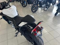 2025 CFMOTO 675NK NK White