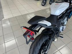 2025 CFMOTO 675NK NK White