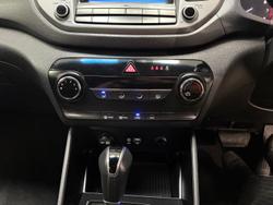 2016 Hyundai Tucson Active X TL Pure White