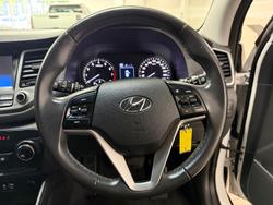 2016 Hyundai Tucson Active X TL Pure White