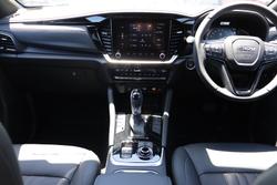 2025 Isuzu MU-X LS-T