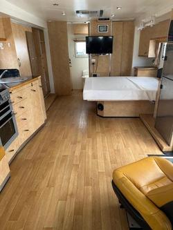 2005 Paradise Independence