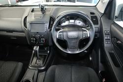 2017 Isuzu D-MAX SX High Ride