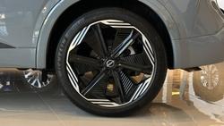 2025 Nissan QASHQAI N-DESIGN e-POWER J12 MY25 Ceramic Grey with Onyx Black Roof