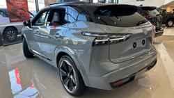 2025 Nissan QASHQAI N-DESIGN e-POWER J12 MY25 Ceramic Grey with Onyx Black Roof