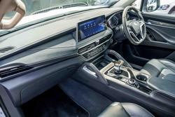 2022 LDV D90 Executive