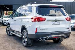 2022 LDV D90 Executive